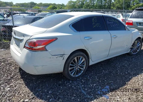 2015 Nissan Altima 2.5 S from USA, damaged, VIN 1N4AL3AP9FN388713